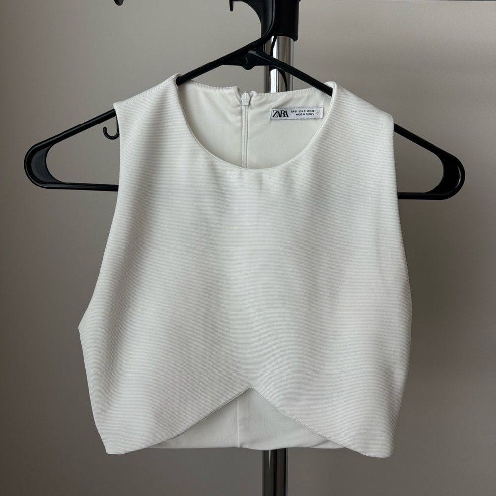 Zara cut front tank